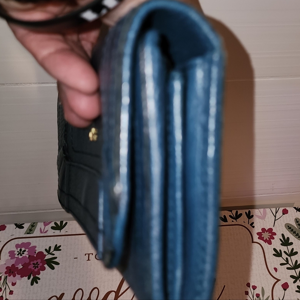 Chloe *Vintage* Turquoise Long Wallet - Picture 7 of 8